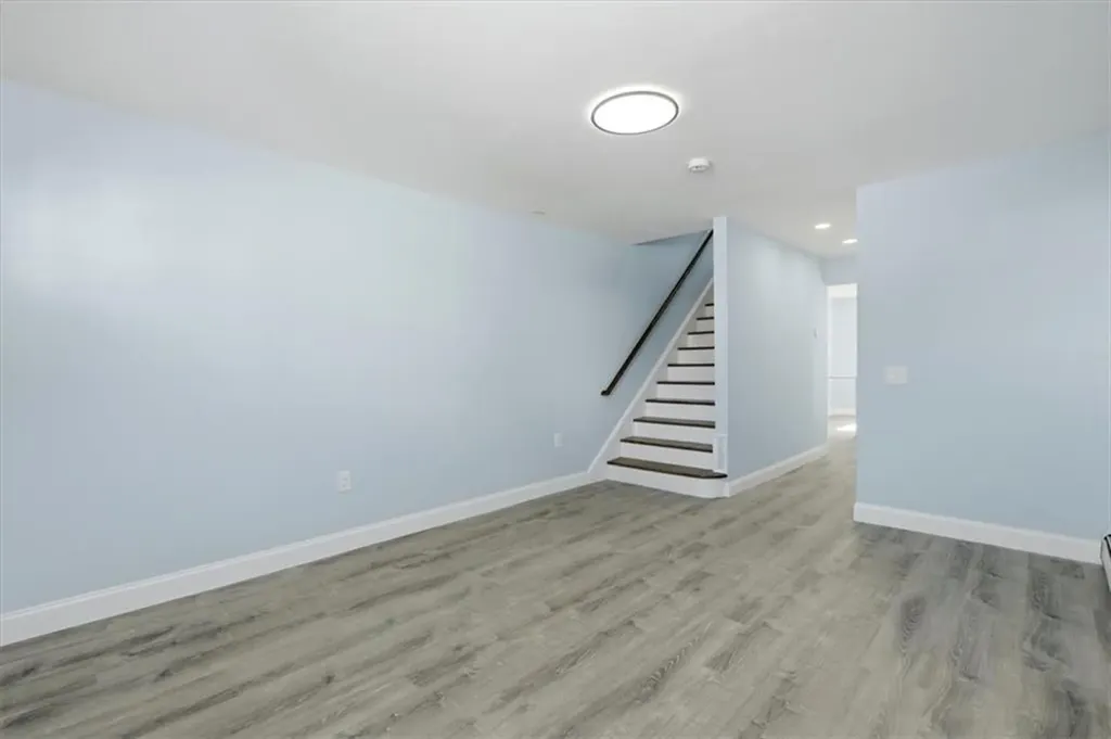 66 Glover Street Providence RI 02908