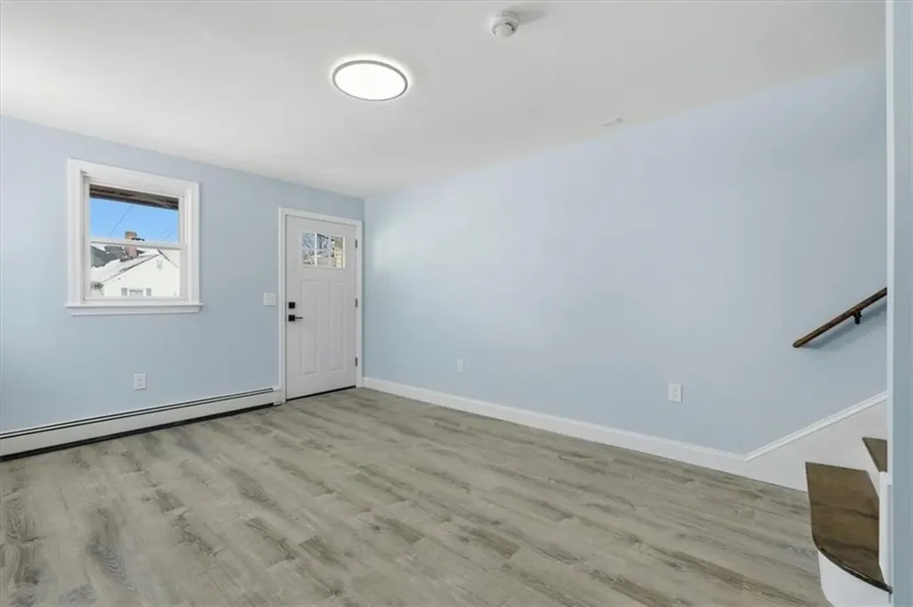 66 Glover Street Providence RI 02908
