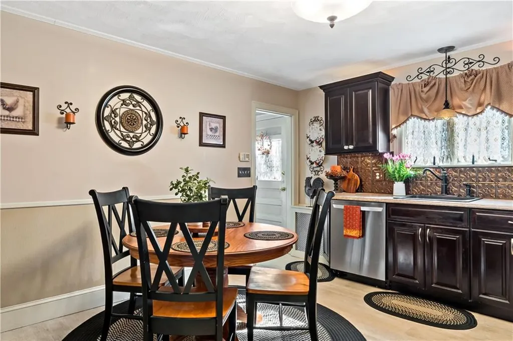 408 Fair Street Warwick RI 02888