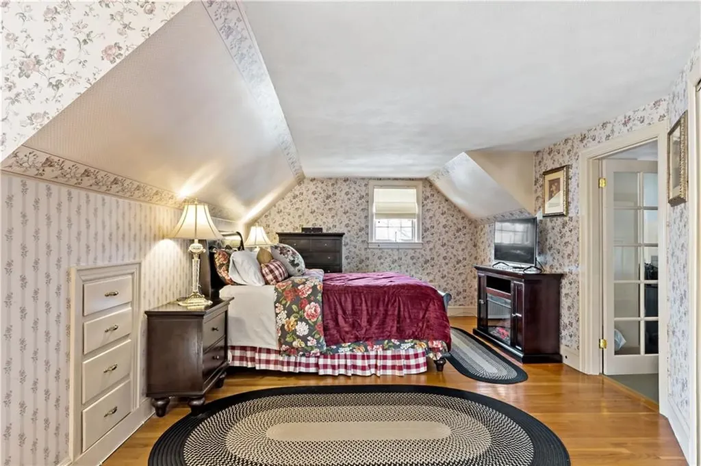 408 Fair Street Warwick RI 02888