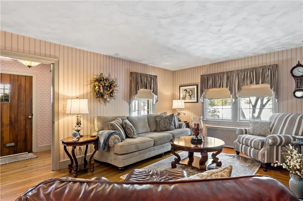 408 Fair Street Warwick RI 02888