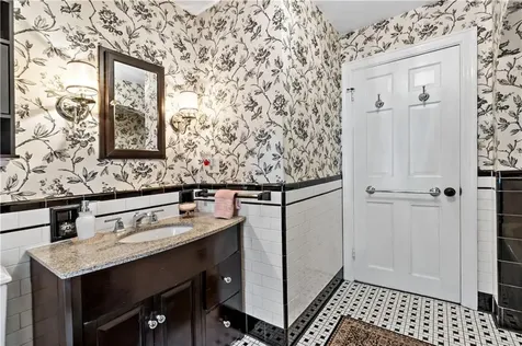 408 Fair Street Warwick RI 02888