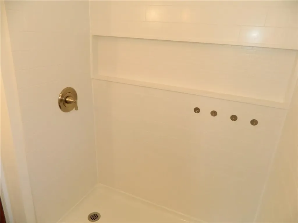 65 Estrell Drive East Providence RI 02915