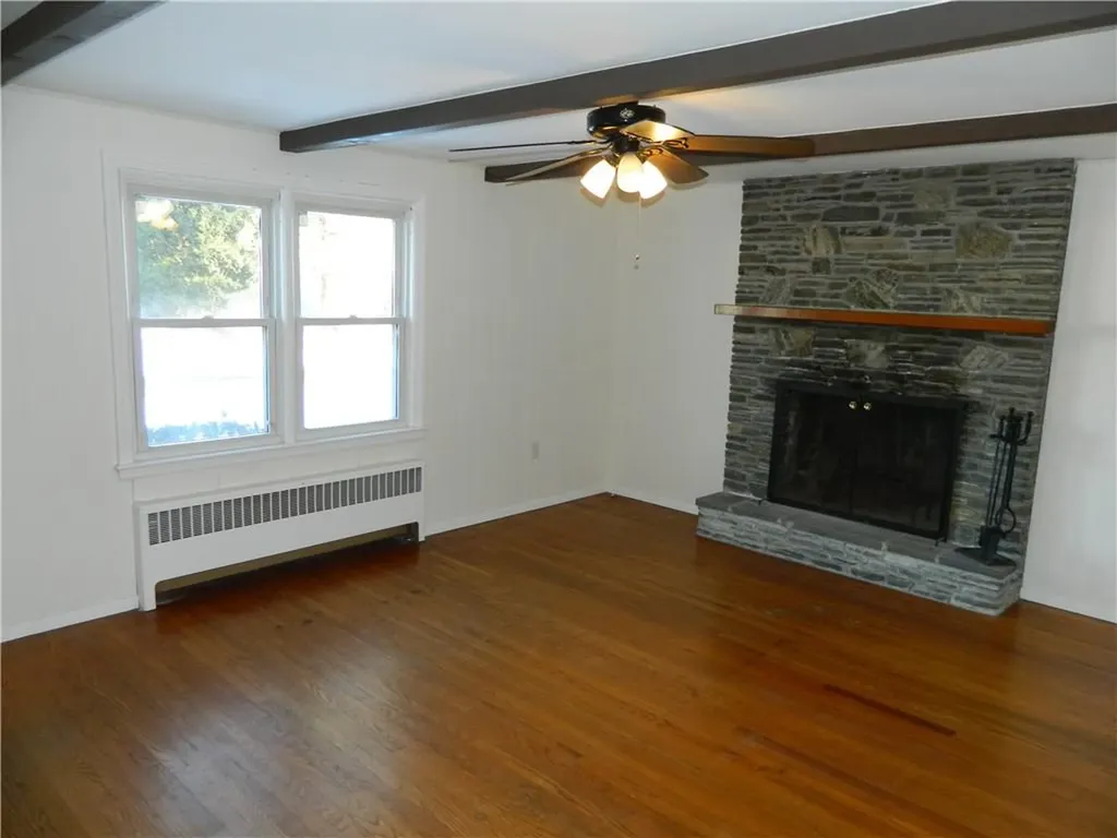 65 Estrell Drive East Providence RI 02915