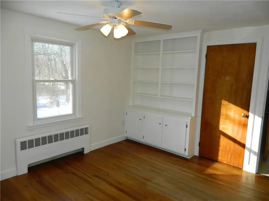 65 Estrell Drive East Providence RI 02915