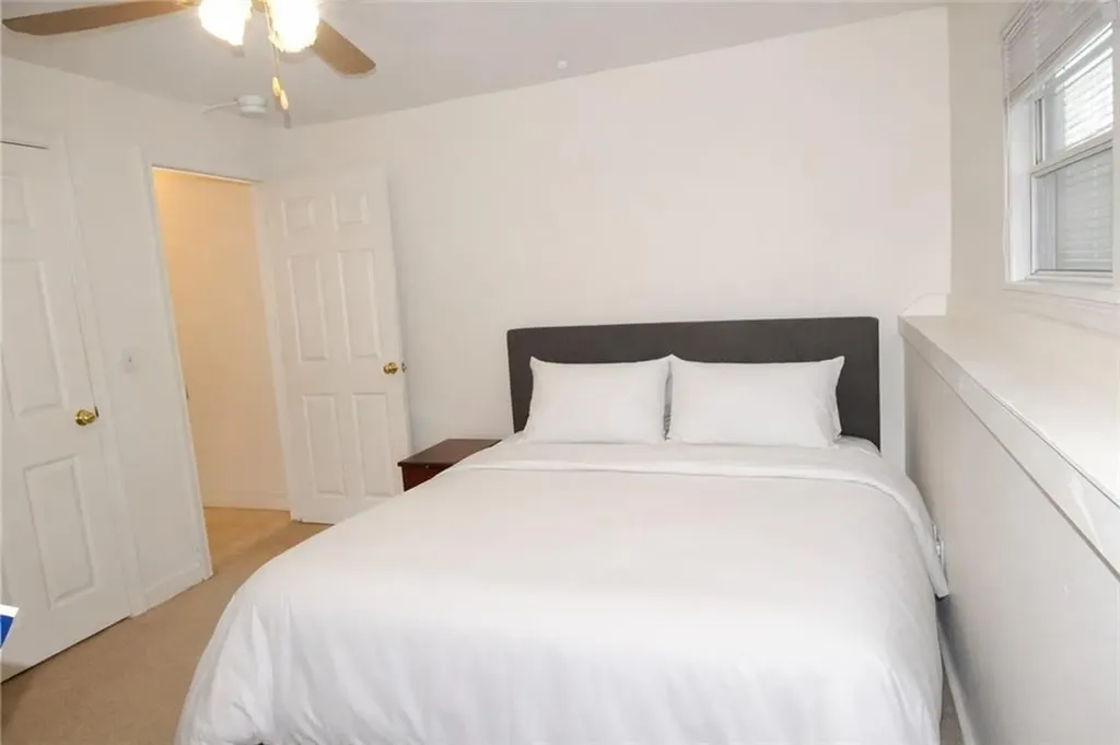 20 Hurdis Street North Providence RI 02904