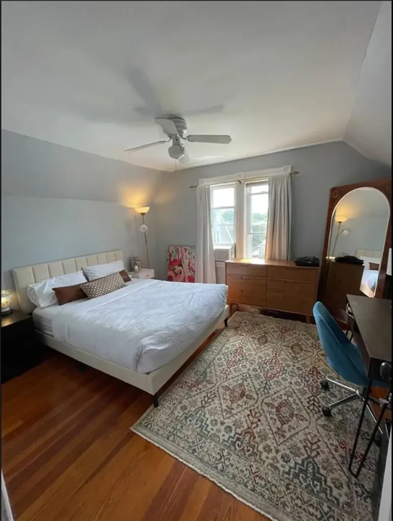 10 14 Carleton Street Providence RI 02908
