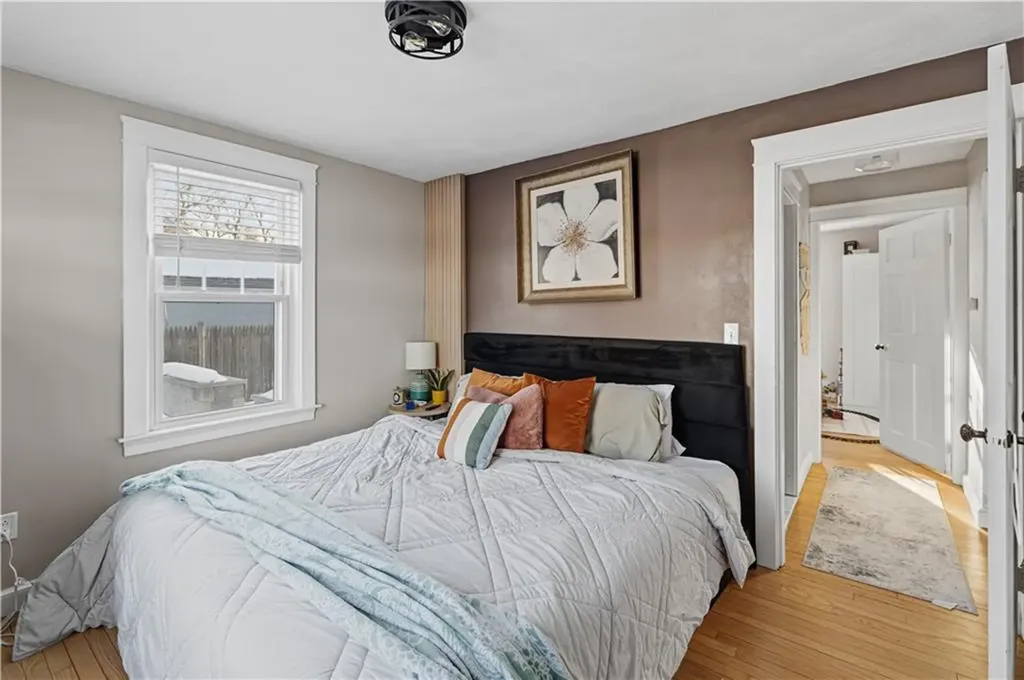 44 Woodstock Drive Warwick RI 02889