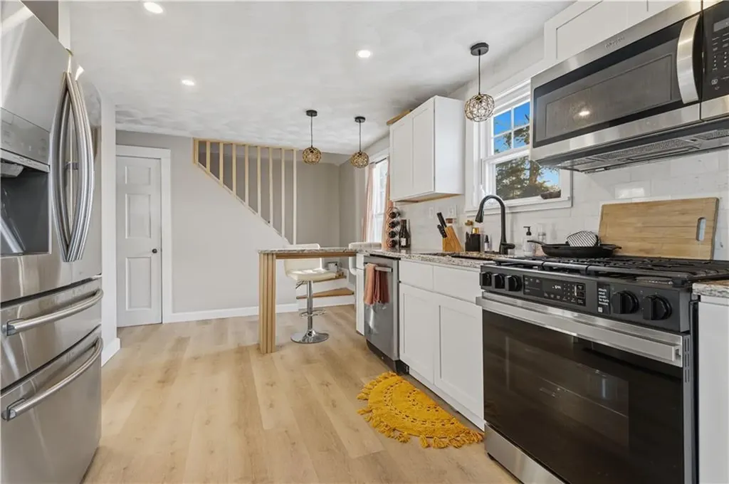 44 Woodstock Drive Warwick RI 02889