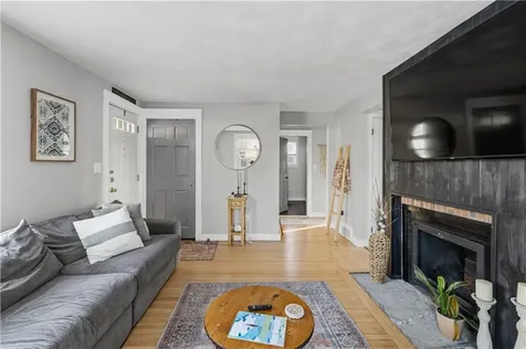 44 Woodstock Drive Warwick RI 02889