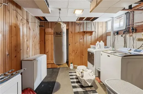 44 Woodstock Drive Warwick RI 02889