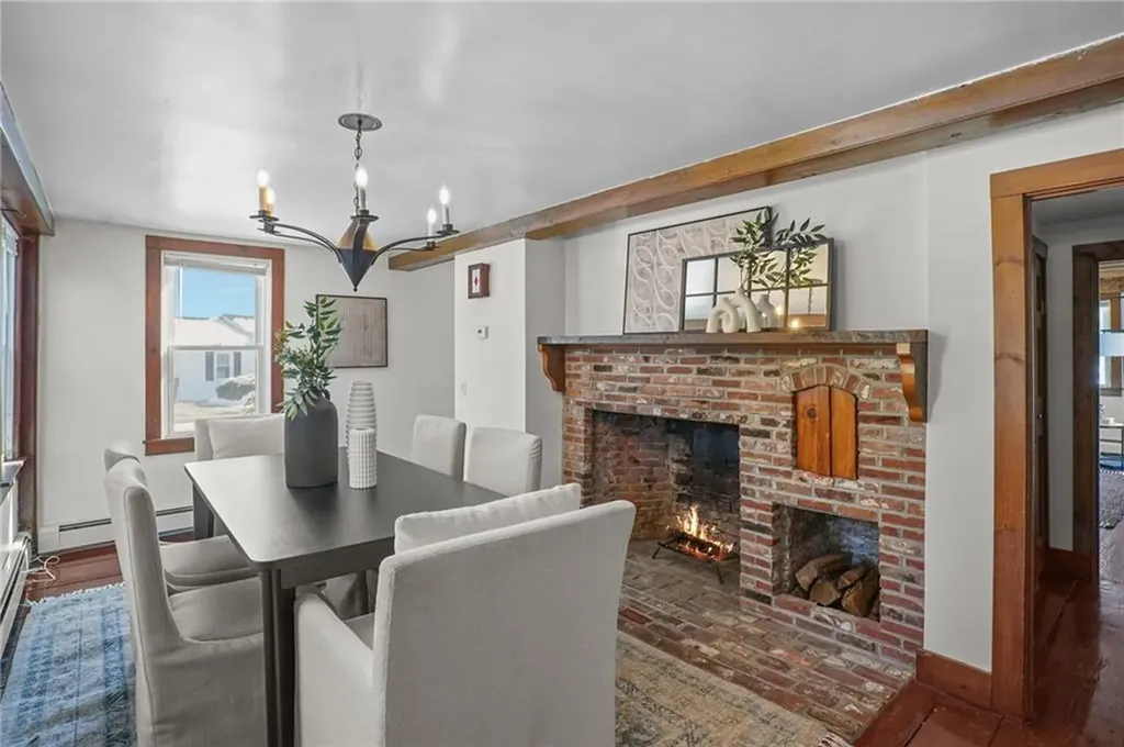 170 Austin Road North Kingstown RI 02852