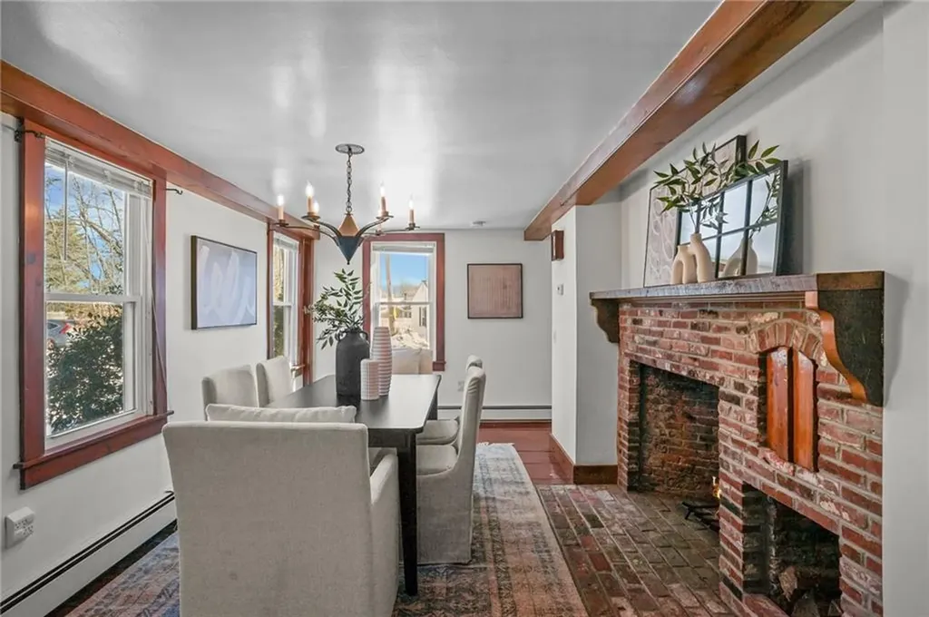 170 Austin Road North Kingstown RI 02852