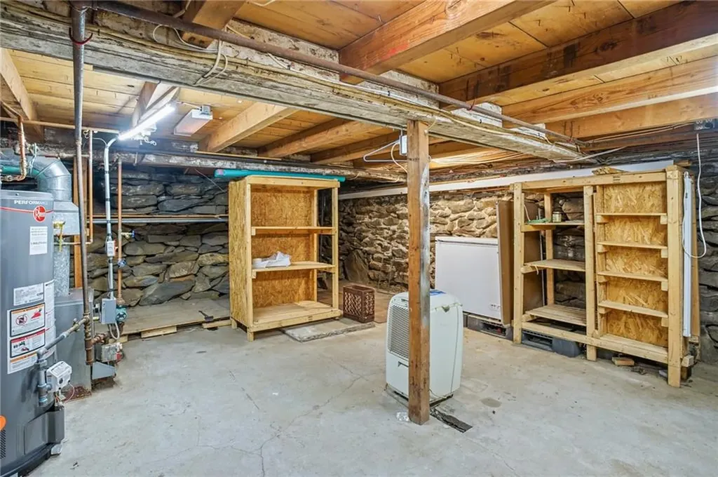 170 Austin Road North Kingstown RI 02852