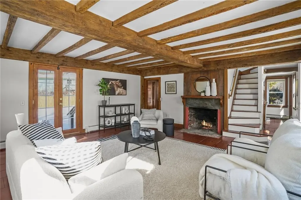 170 Austin Road North Kingstown RI 02852