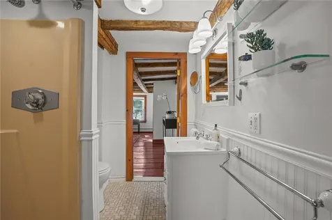 170 Austin Road North Kingstown RI 02852