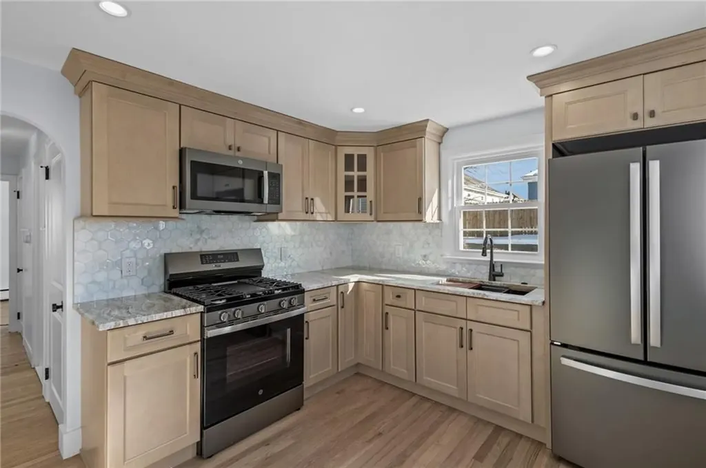 158 S Rose Street East Providence RI 02914