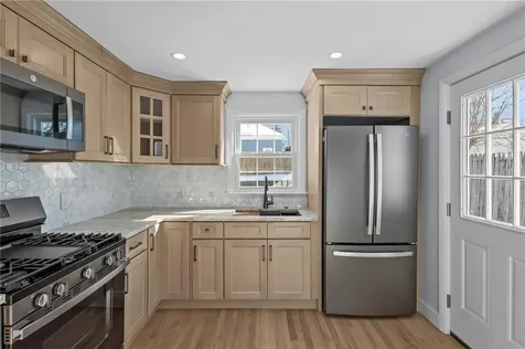 158 S Rose Street East Providence RI 02914