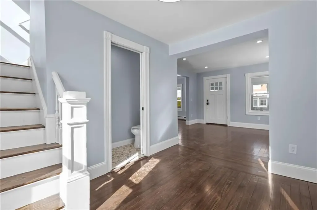 29 Ide Avenue East Providence RI 02914