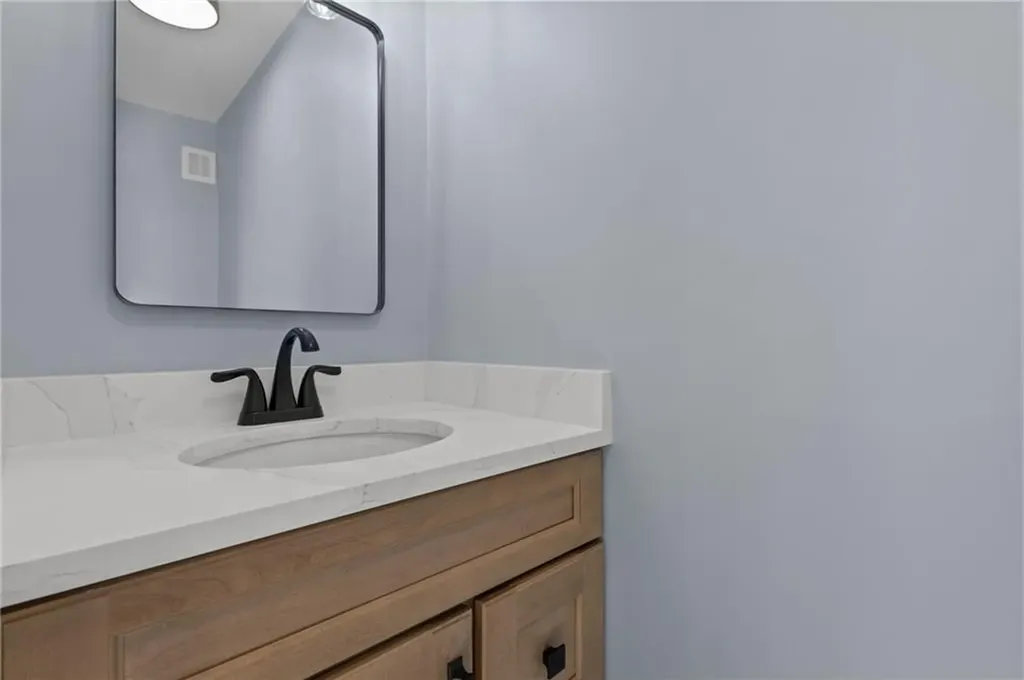 29 Ide Avenue East Providence RI 02914