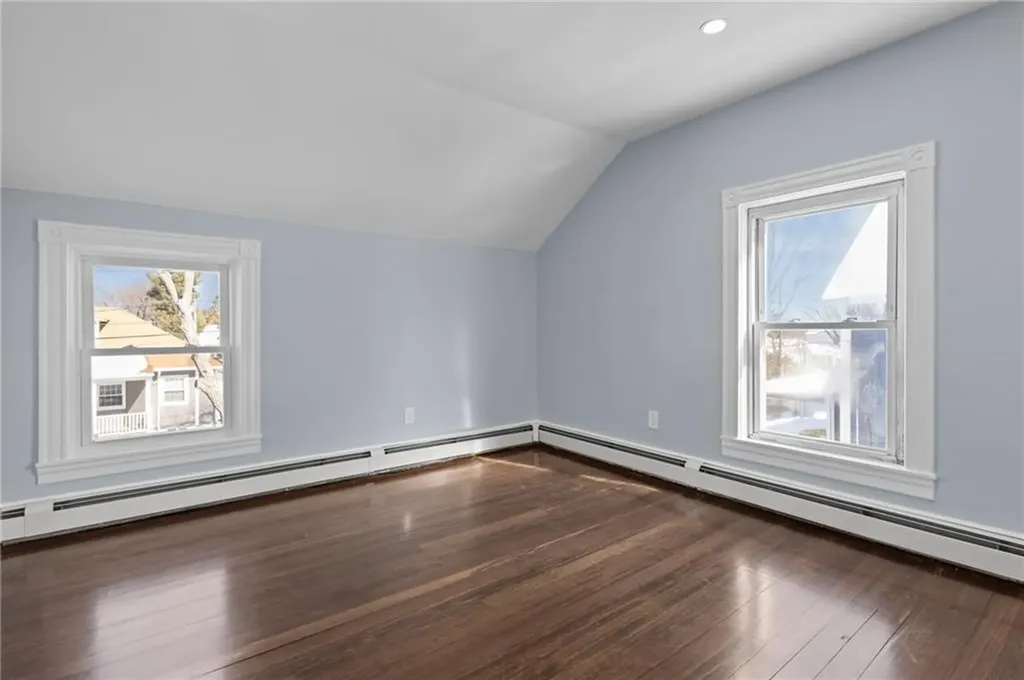 29 Ide Avenue East Providence RI 02914