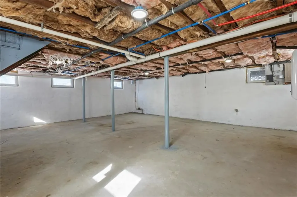 29 Ide Avenue East Providence RI 02914