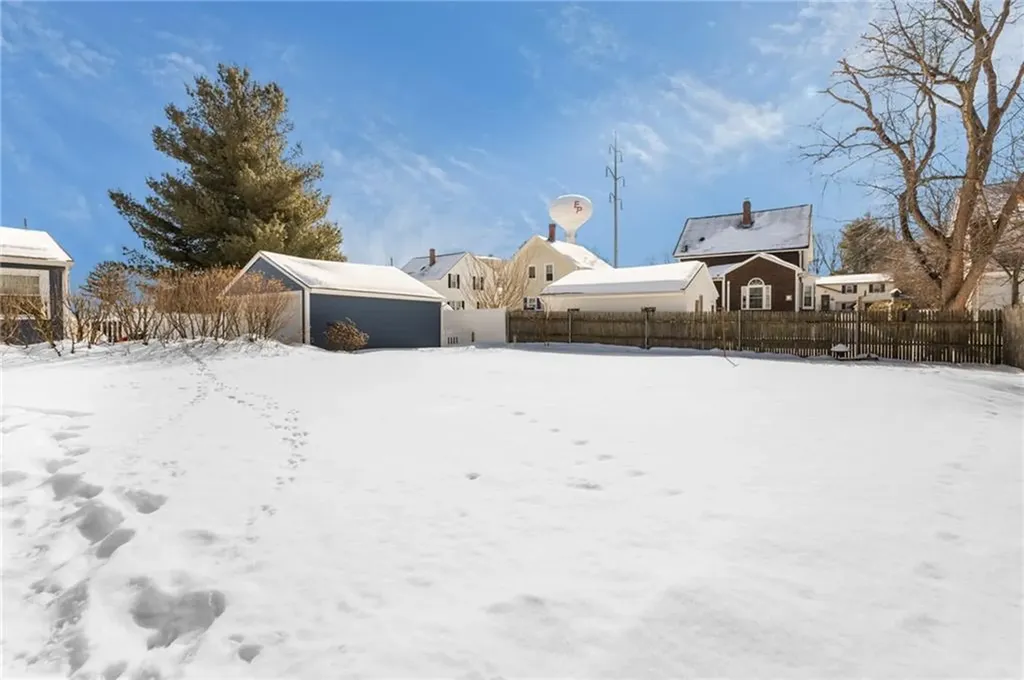 29 Ide Avenue East Providence RI 02914