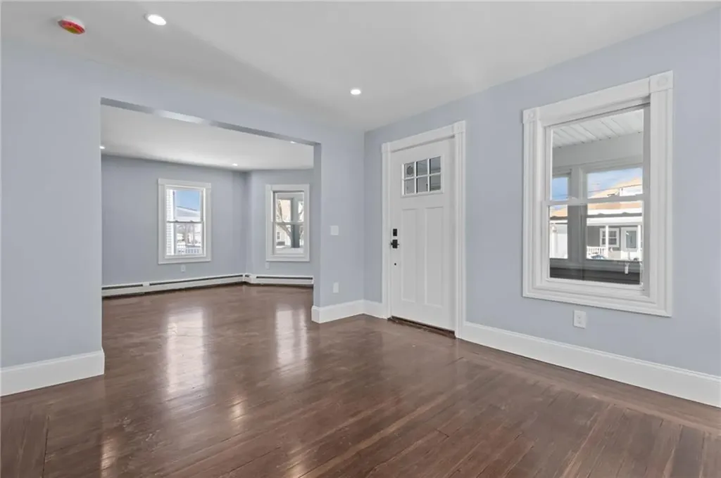 29 Ide Avenue East Providence RI 02914