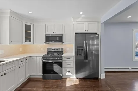 29 Ide Avenue East Providence RI 02914