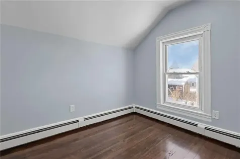 29 Ide Avenue East Providence RI 02914