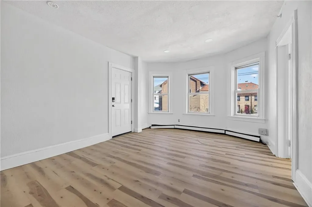 528 Charles Street Providence RI 02904