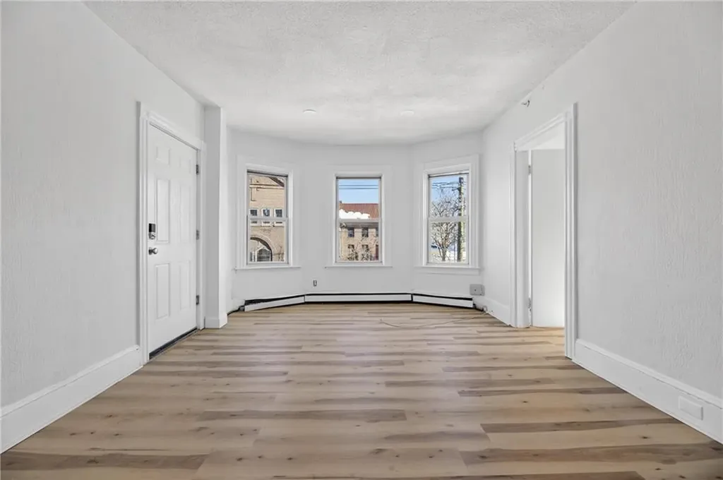 528 Charles Street Providence RI 02904