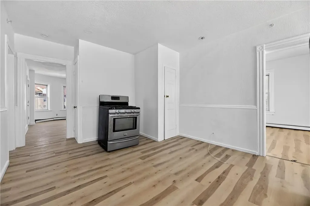 528 Charles Street Providence RI 02904