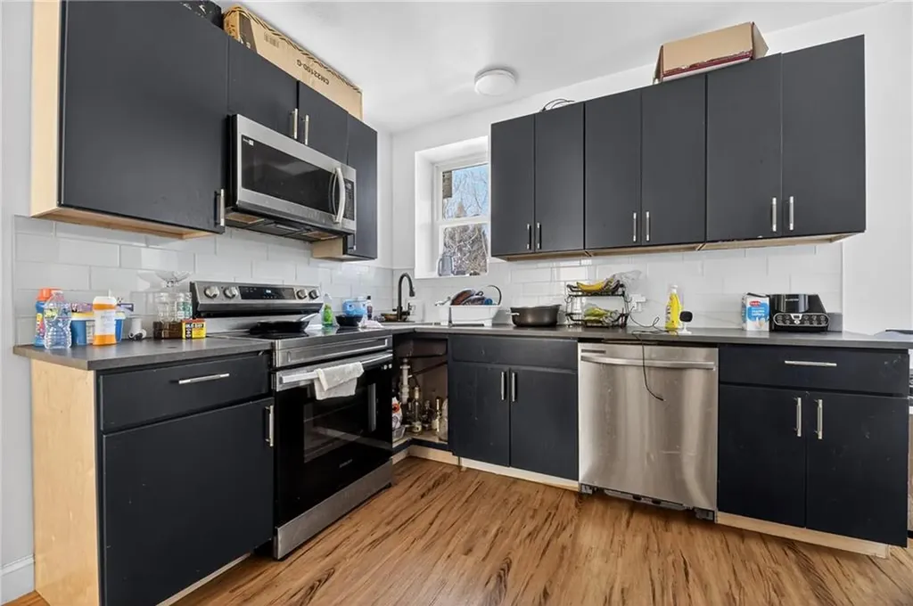 528 Charles Street Providence RI 02904