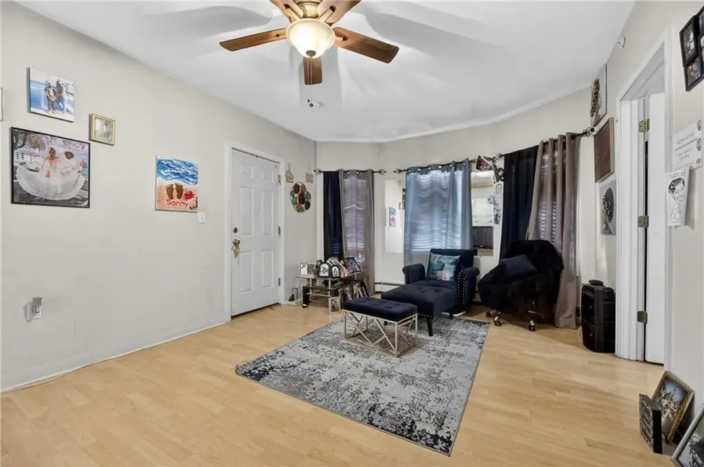 528 Charles Street Providence RI 02904