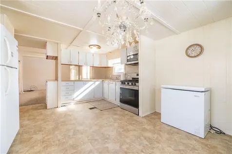 23 Lane B Lane Coventry RI 02816