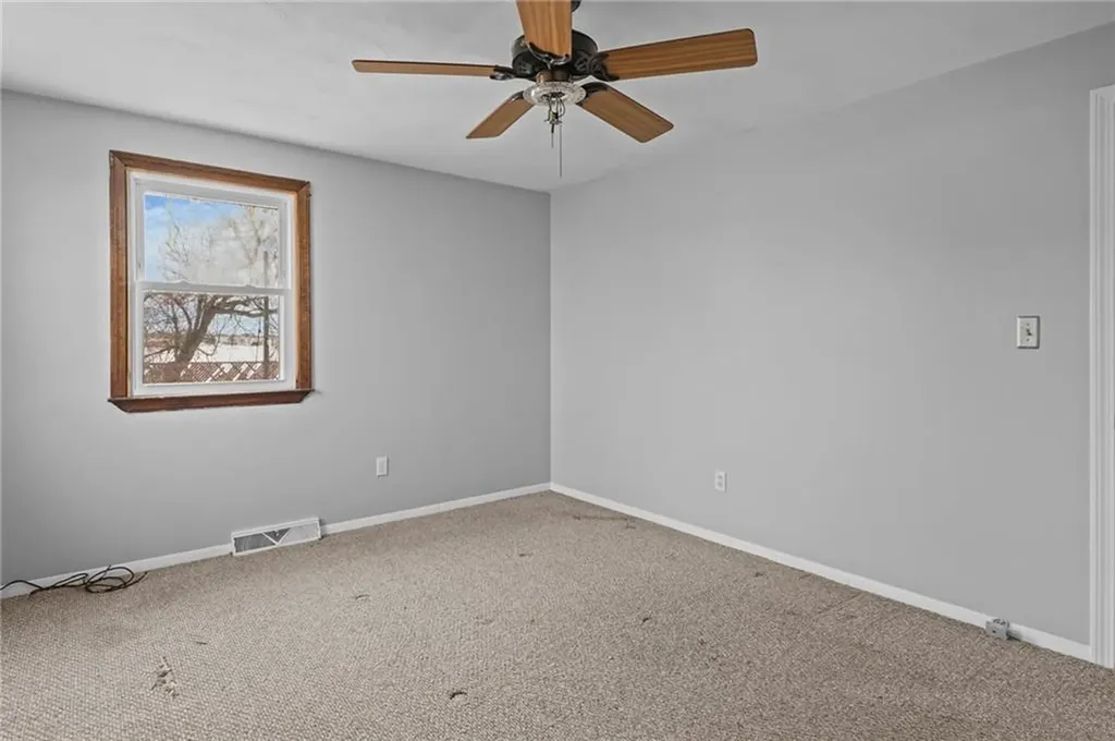 57 Whirlaway Place Pawtucket RI 02861