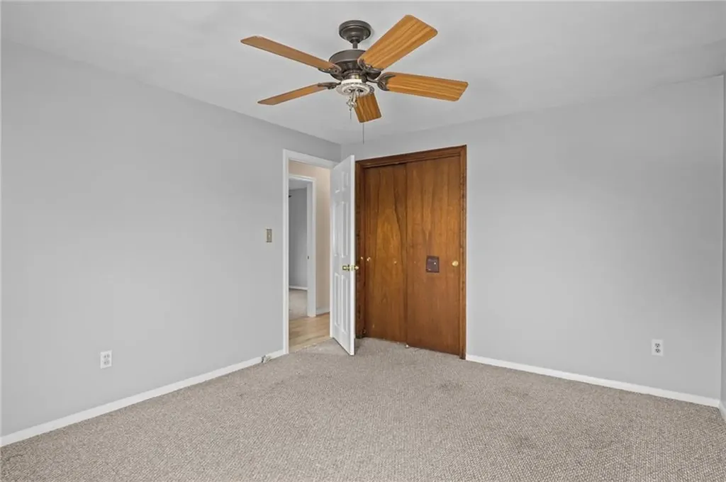 57 Whirlaway Place Pawtucket RI 02861