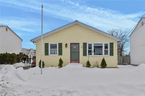 57 Whirlaway Place Pawtucket RI 02861