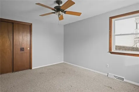 57 Whirlaway Place Pawtucket RI 02861