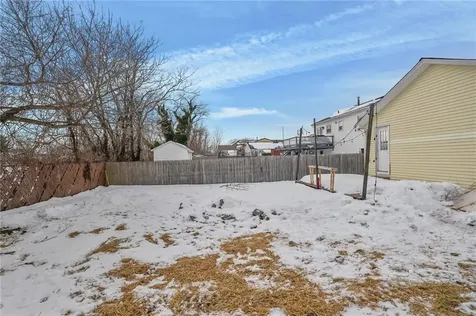 57 Whirlaway Place Pawtucket RI 02861