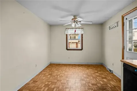 57 Whirlaway Place Pawtucket RI 02861