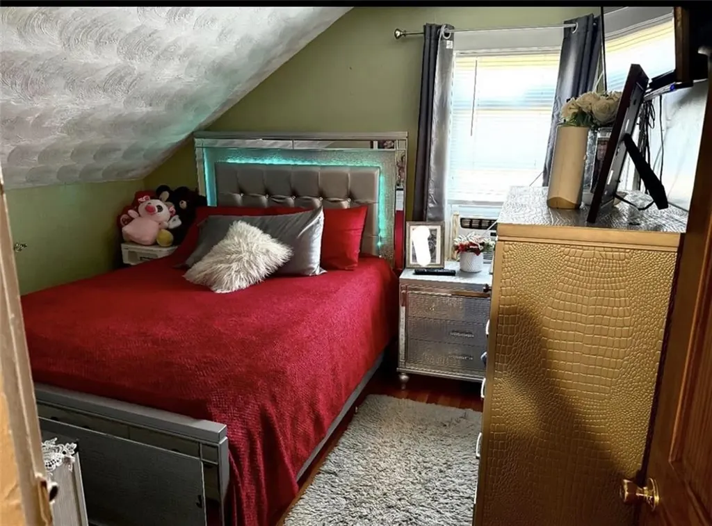 112 Hugo Street Providence RI 02904