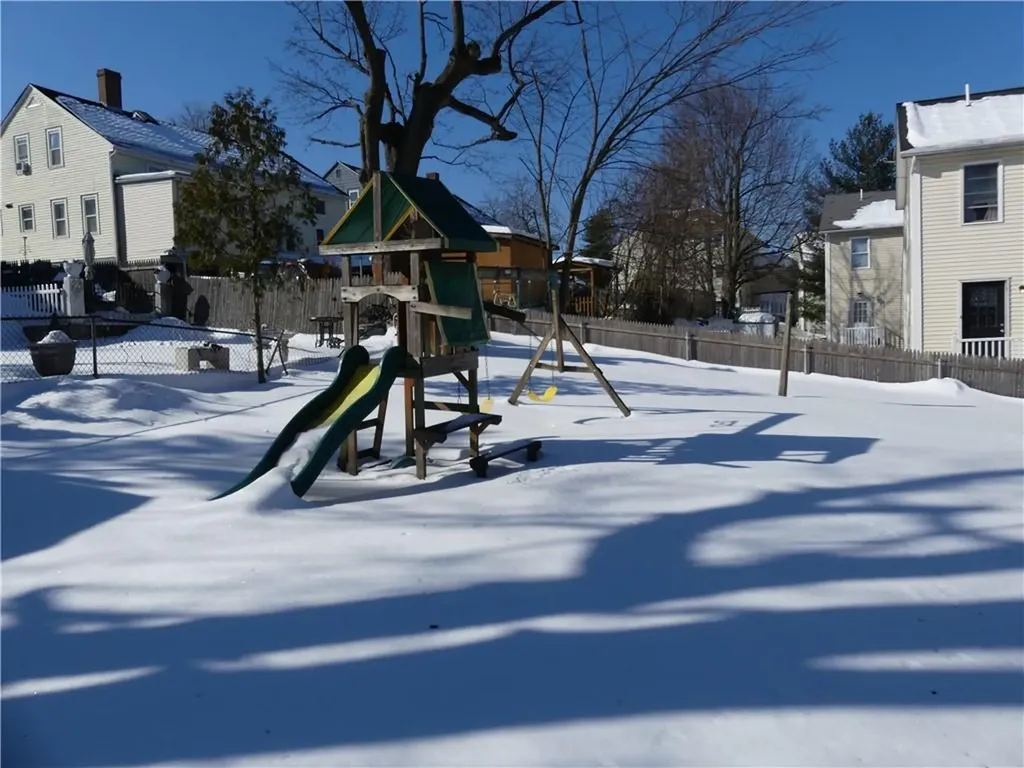 112 Hugo Street Providence RI 02904