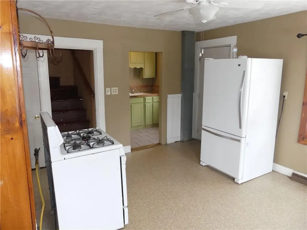112 Hugo Street Providence RI 02904