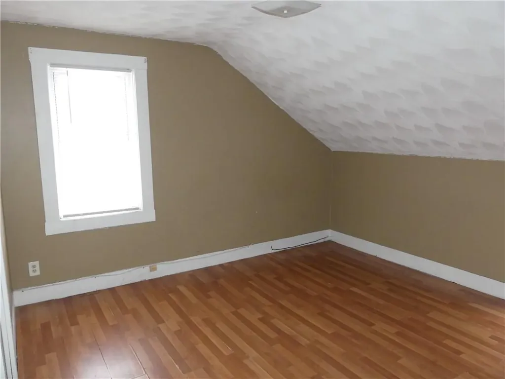 112 Hugo Street Providence RI 02904