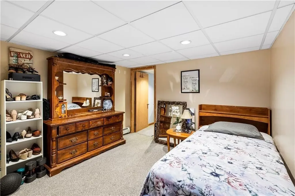 46 Auburn Avenue Johnston RI 02919