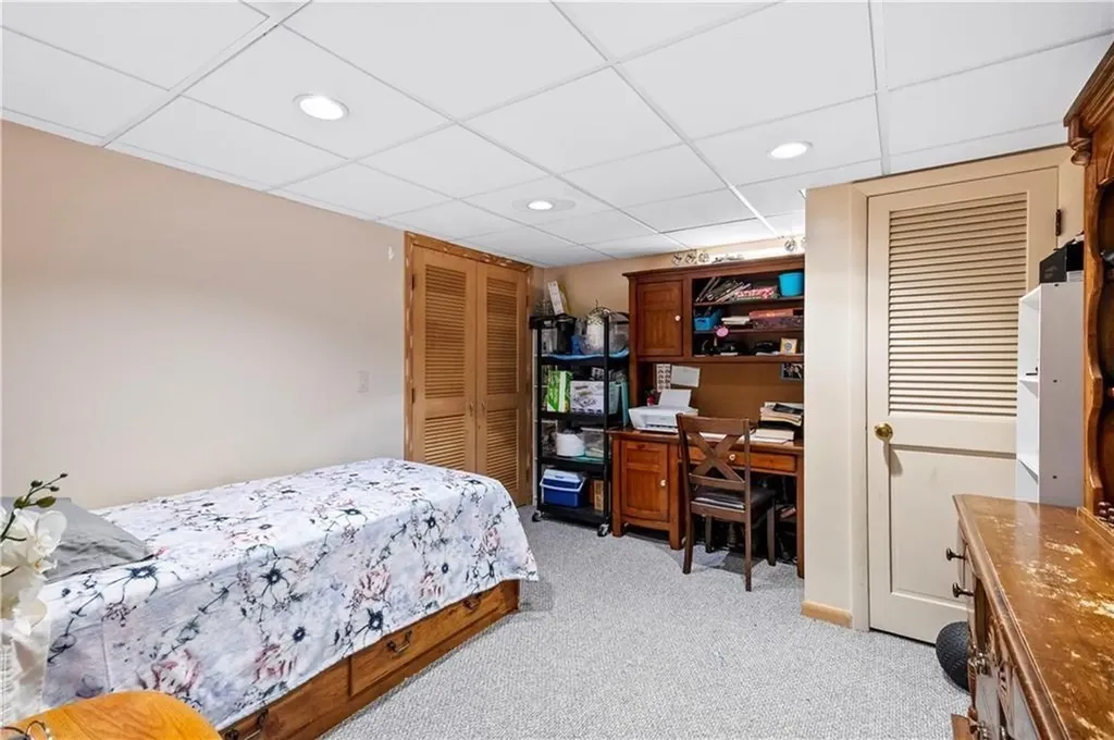 46 Auburn Avenue Johnston RI 02919