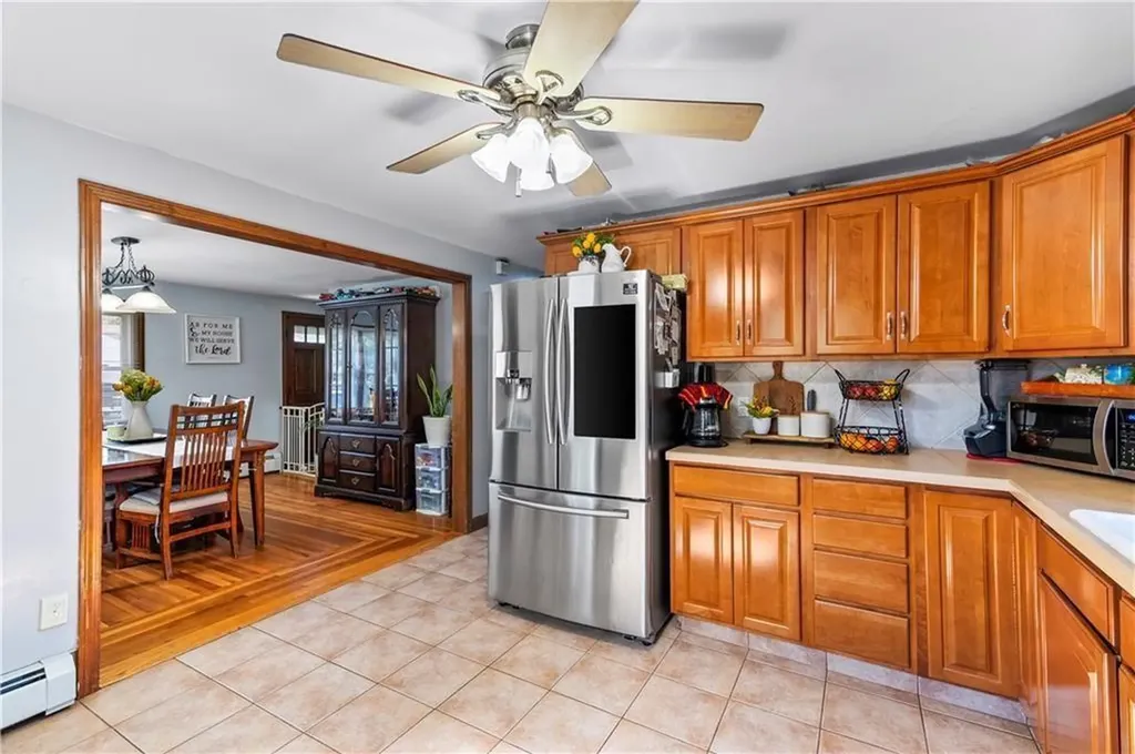 46 Auburn Avenue Johnston RI 02919