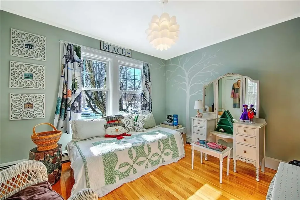 6 Alfred Stone Road Providence RI 02906